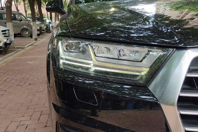 Used Audi Q7 2016 40 TFSI S line Sport Edition Right Front Headlight