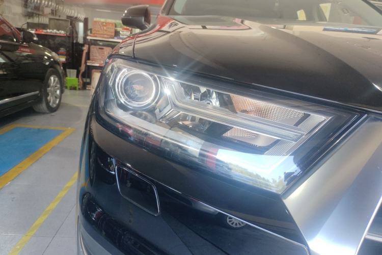 Used Audi Q7 2016 45 TFSI Technology Edition Right Front Headlight