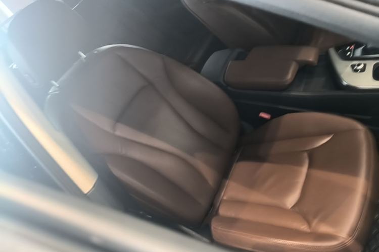 Used Audi Q7 2016 45 TFSI Technology Edition Right Front Seat