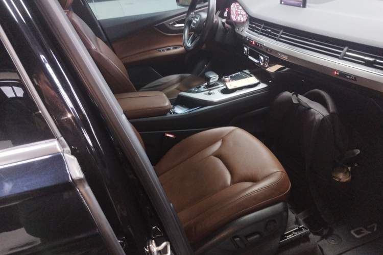 Used Audi Q7 2016 3.0 TFSI 7 seats parallel import Right Front Seat