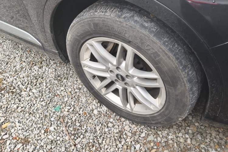 Used Audi Q7 2016 40 TFSI Comfort Model Right Front Wheel Hub