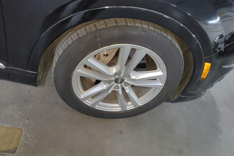 Used Audi Q7 2016 3.0 TFSI parallel import Right Front Wheel Hub