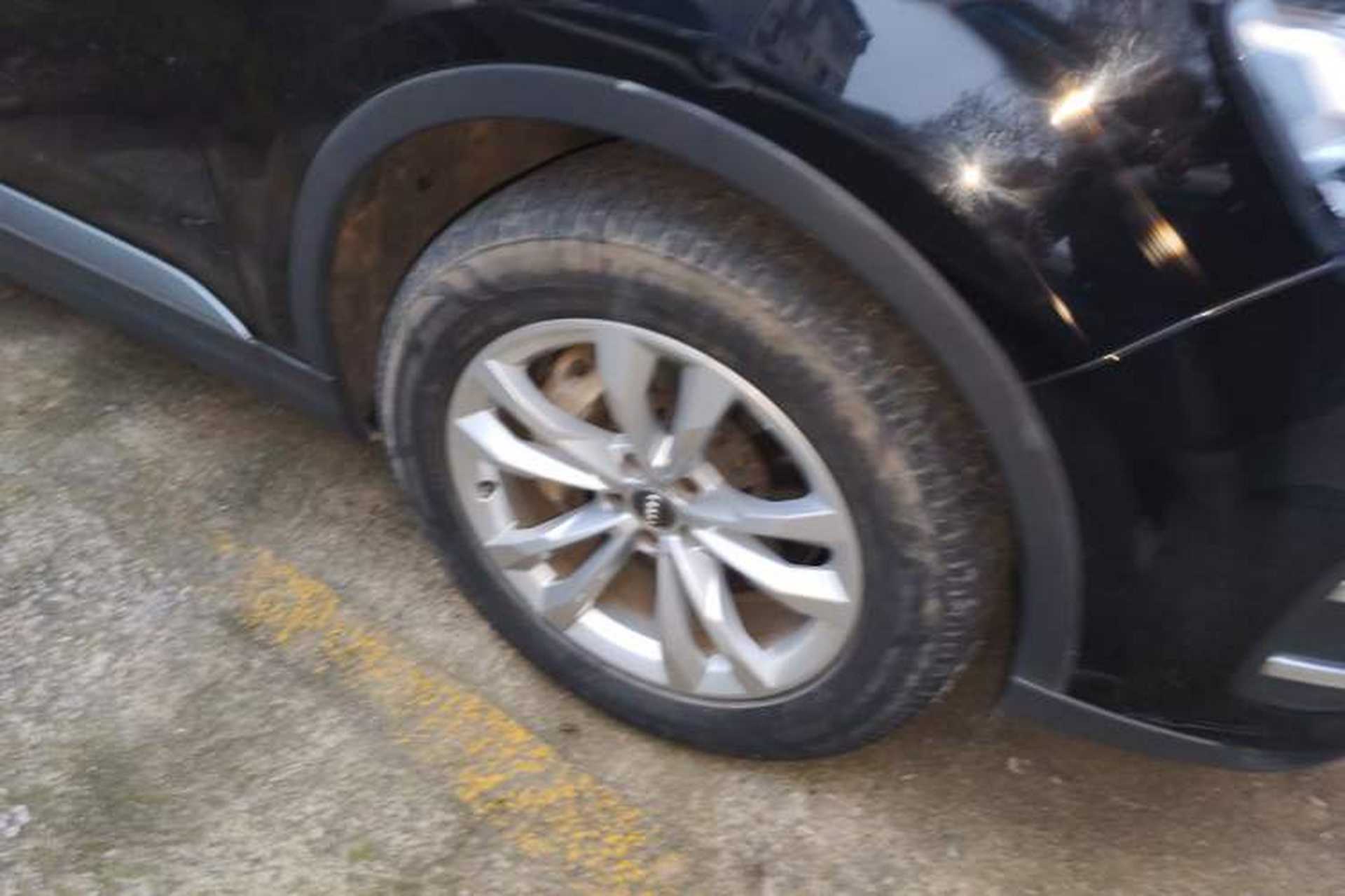 Used Audi Q7 2016 40 TFSI Comfort Model Right Front Wheel Hub