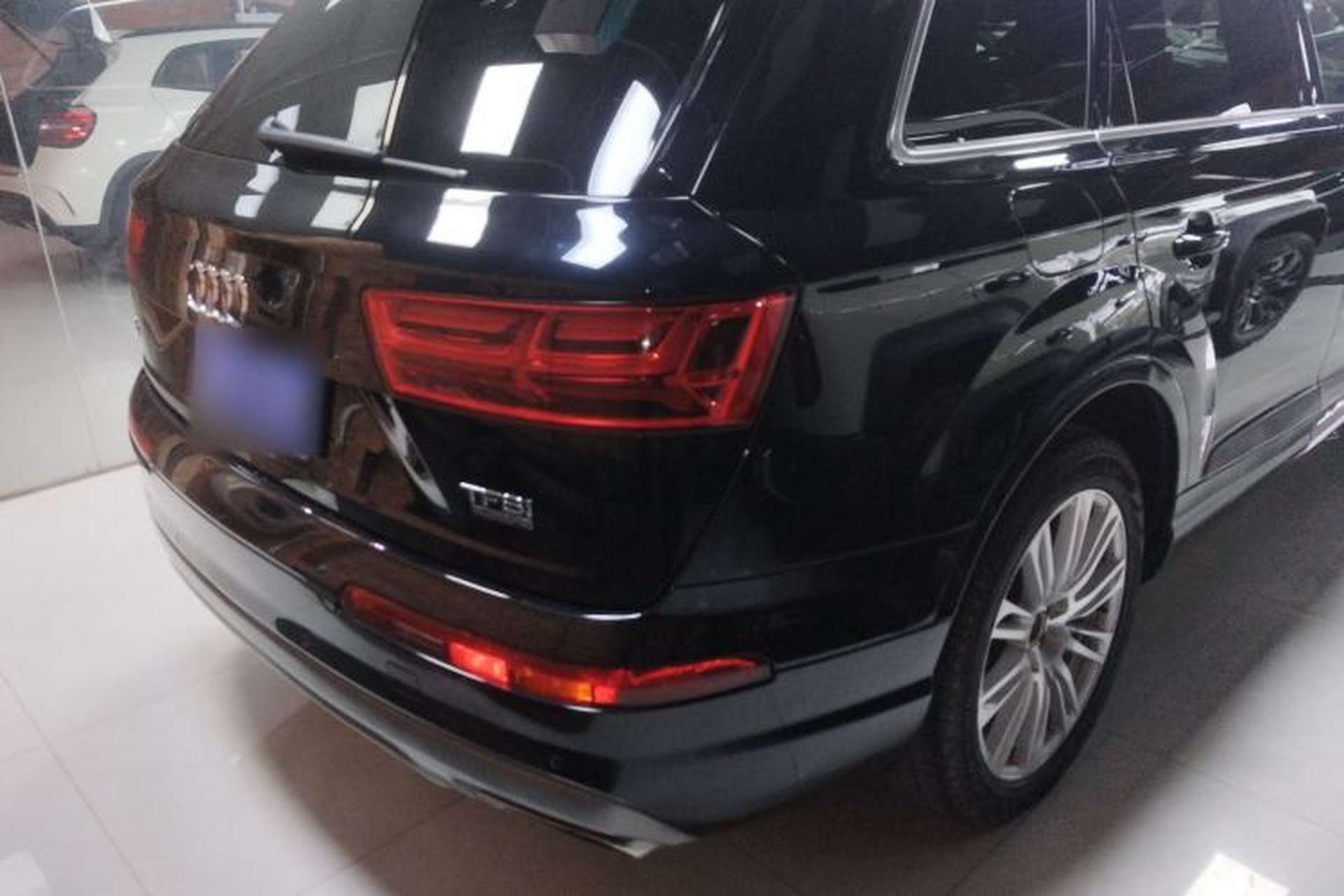 Used Audi Q7 2016 3.0 TFSI 7 seats parallel import Right Rear Taillight