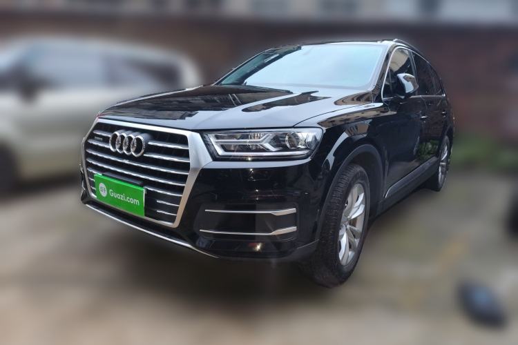 Used Audi Q7 2016 40 TFSI Comfort Model