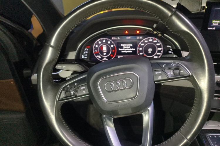 Used Audi Q7  Steering Wheel