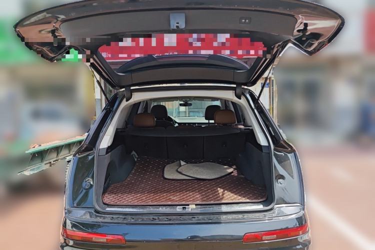 Used Audi Q7 2016 40 TFSI S line Sport Edition Trunk