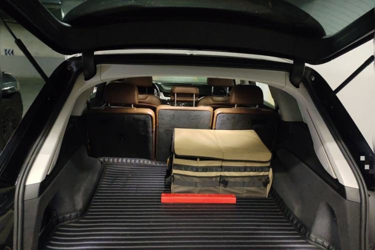 Used Audi Q7 2016 40 TFSI S line Sport Edition Trunk