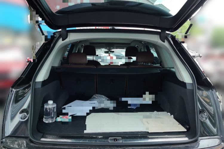 Used Audi Q7 2016 40 TFSI Comfort Model Trunk