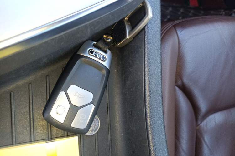 Used Audi Q7 2016 45 TFSI Technology Edition Vehicle Key
