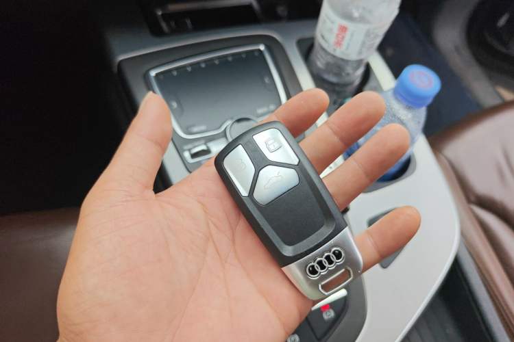 Used Audi Q7 2016 40 TFSI S line Sport Edition Vehicle Key