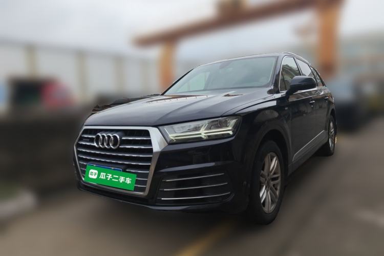 Used Audi Q7 2016 40 TFSI S line Sport Edition Guazi used car, China used car export, Used car for sale, Used Audi cars, Cheapest cars for sale
