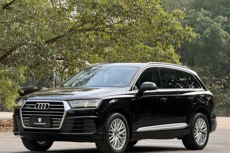 Used Audi Q7 2016 45 TFSI Technology Edition Guazi used car, China used car export, Used car for sale, Used  cars, Cheapest cars for sale