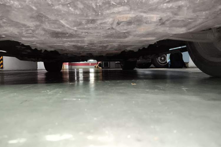 Used Audi Q7  Chassis Front