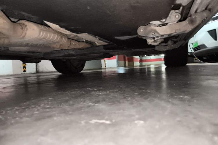 Used Audi Q7  Chassis Front Left