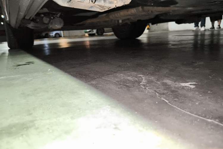 Used Audi Q7  Chassis Rear Left