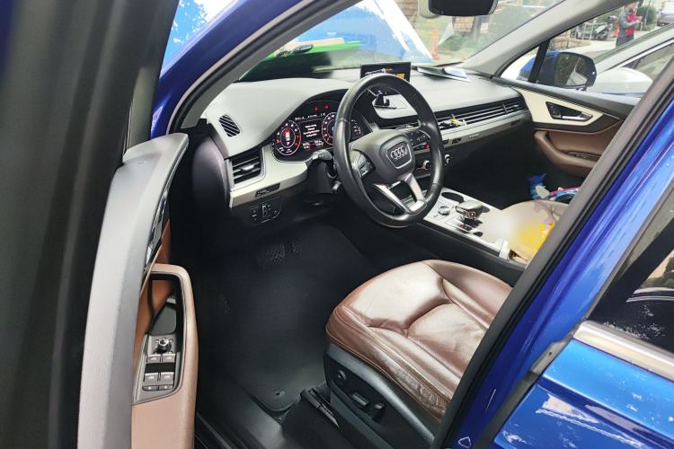 Used Audi Q7 2016 40 TFSI S line Sport Edition Driver Seat