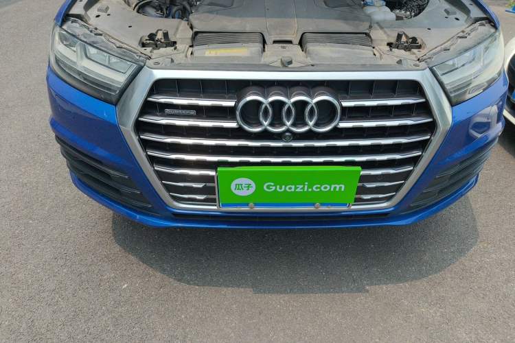 Used Audi Q7 2016 45 TFSI S line Sport Edition Engine Bay