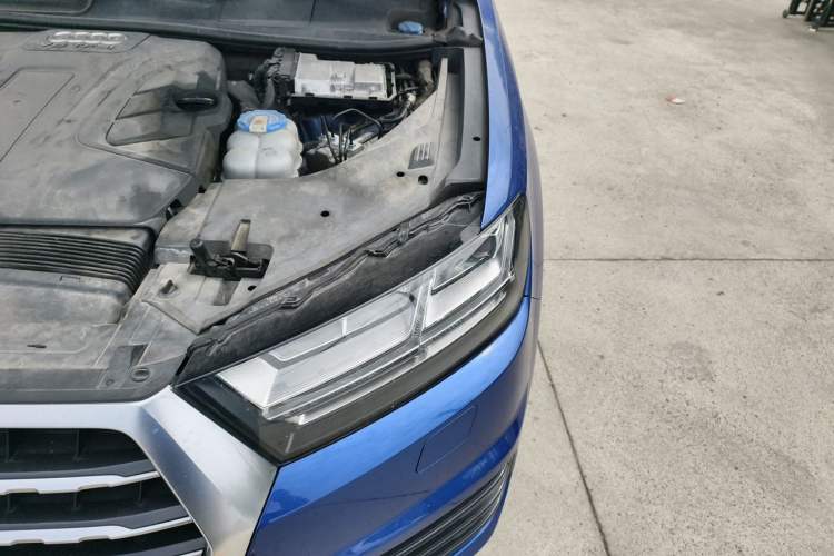 Used Audi Q7 2016 45 TFSI S line Sport Edition Engine Bay Left