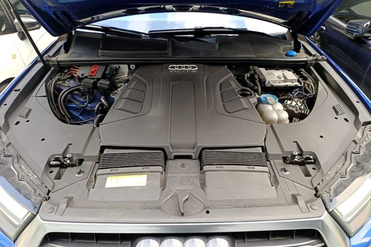 Used Audi Q7 2016 45 TFSI S line Sport Edition Engine Bay