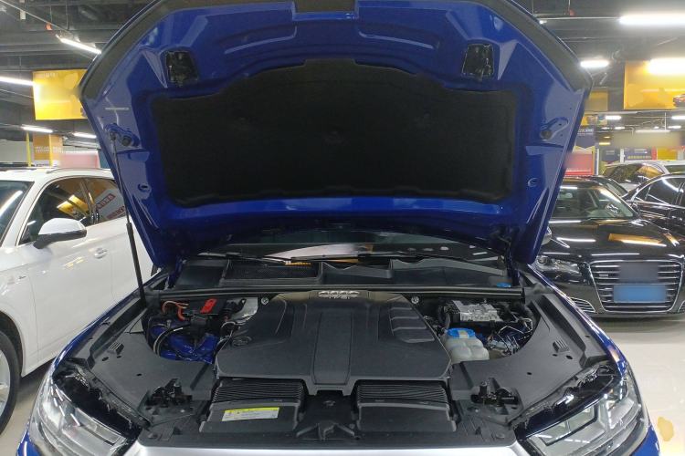 Used Audi Q7 2016 40 TFSI S line Sport Edition Engine Bay