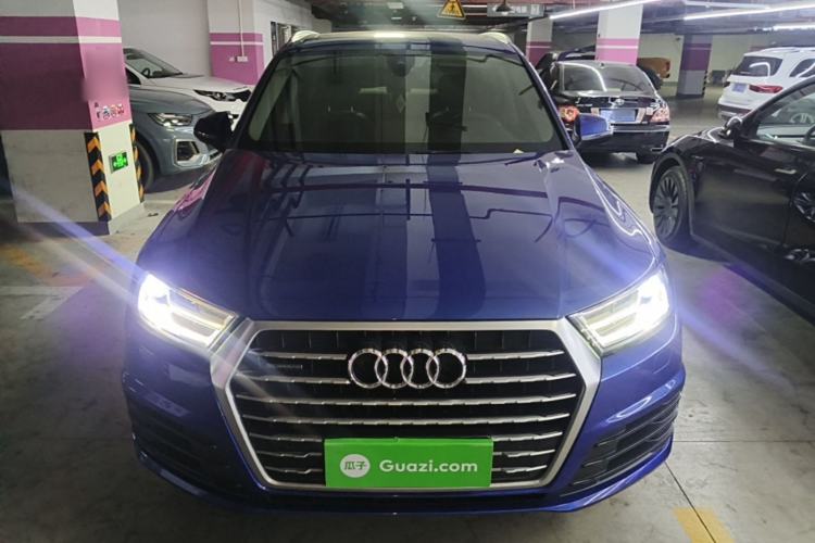 Used Audi Q7 2016 40 TFSI Comfort Model Front