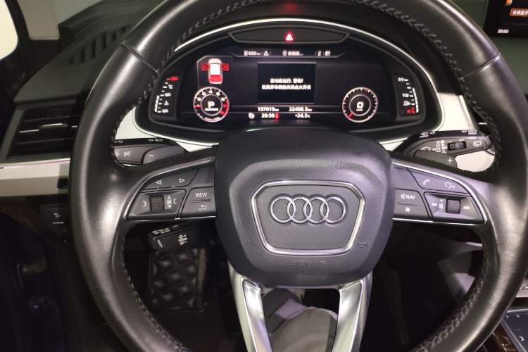 Used Audi Q7 2016 45 TFSI S line Sport Edition Instrument Cluster