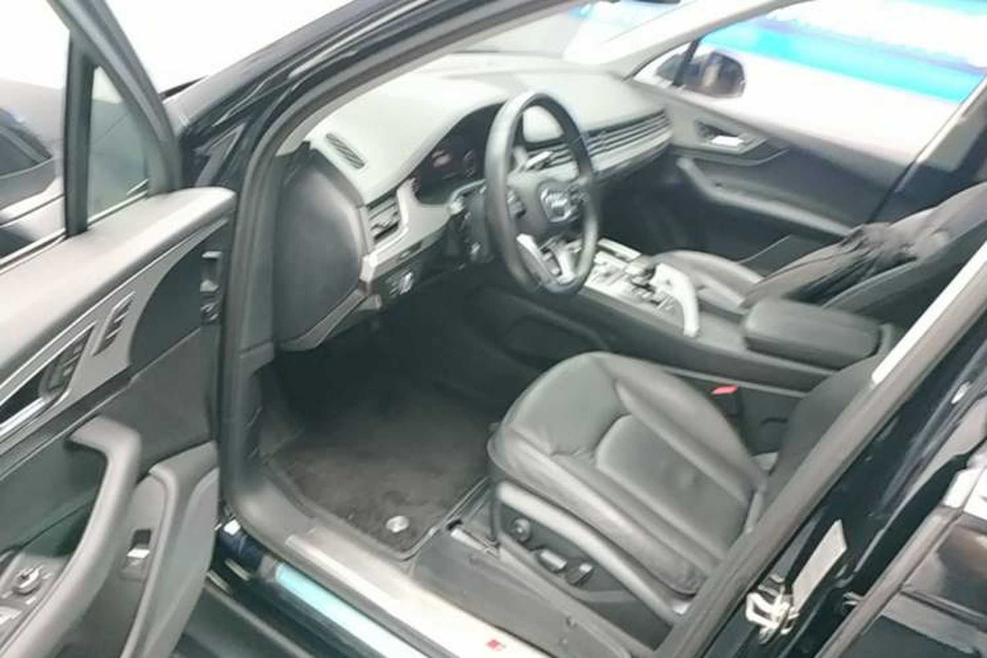 Used Audi Q7 2016 45 TFSI Technology Edition Left Front Seat