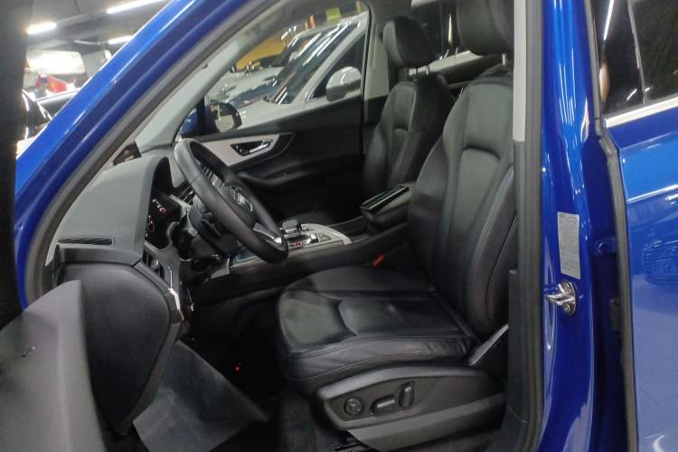 Used Audi Q7 2016 40 TFSI S line Sport Edition Left Front Seat