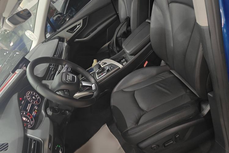 Used Audi Q7 2016 40 TFSI S line Sport Edition Left Front Seat