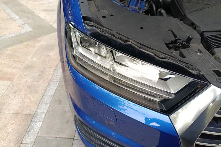 Used Audi Q7 2016 45 TFSI S line Sport Edition Right Front Headlight