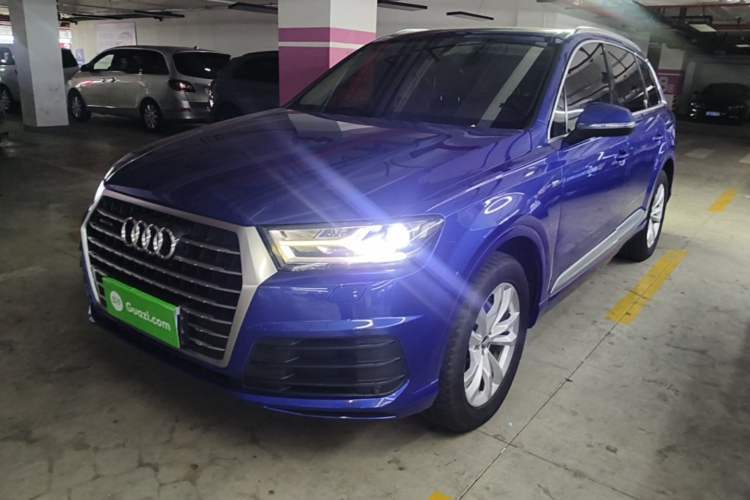 Used Audi Q7 2016 40 TFSI Comfort Model Guazi used car, China used car export, Used car for sale, Used cars, Cheapest cars for sale