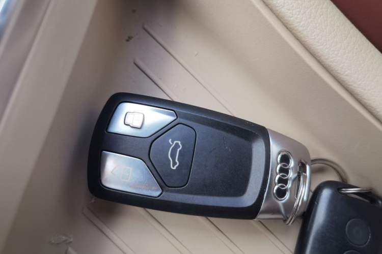 Used Audi Q7 2016 45 TFSI S line Prestige Edition Vehicle Key