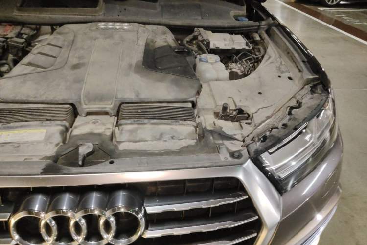 Used Audi Q7 2016 45 TFSI S line Sport Edition Engine Bay Left