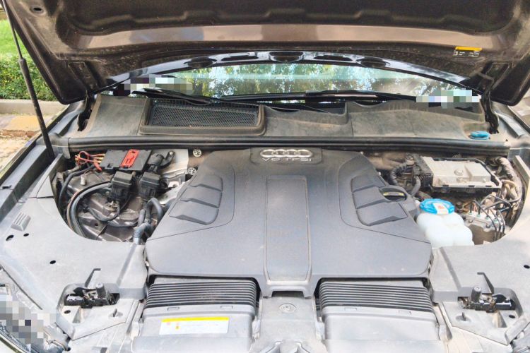 Used Audi Q7 2016 45 TFSI S line Sport Edition Engine Bay