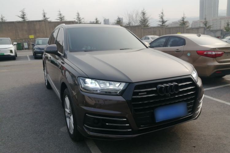 Used Audi Q7 2016 40 TFSI Comfort Model Exterior 2