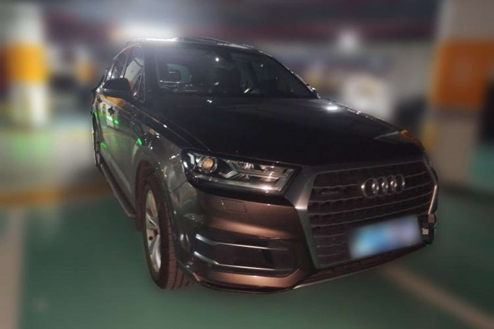Used Audi Q7 2016 40 TFSI Comfort Model Front Right 45 Deg