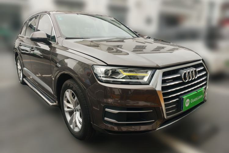 Used Audi Q7 2016 45 TFSI Technology Edition Front Right 45 Deg
