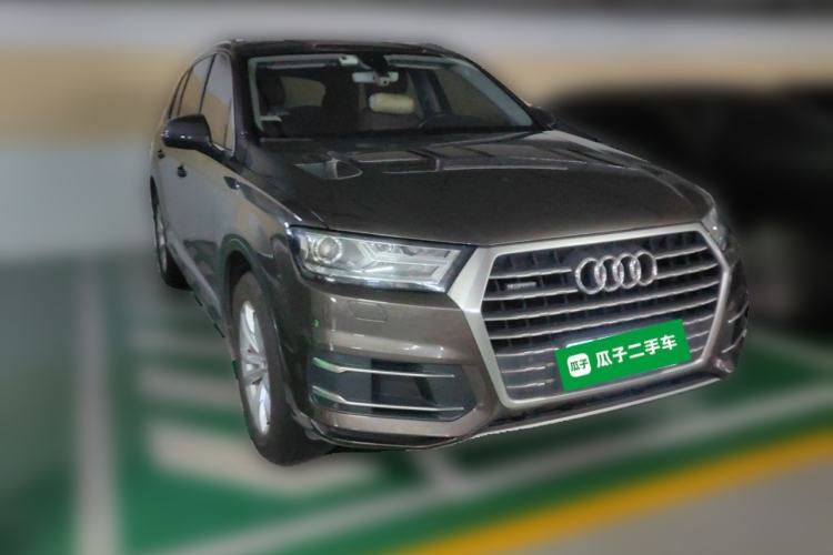 Used Audi Q7 2016 45 TFSI Technology Edition Front Right 45 Deg