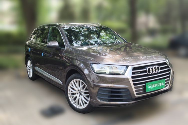 Used Audi Q7 2016 45 TFSI S line Sport Edition Front Right 45 Deg