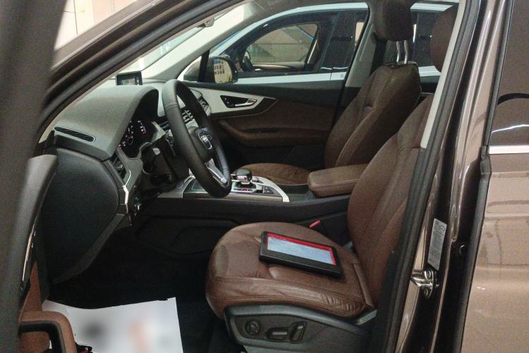 Used Audi Q7 2016 40 TFSI S line Sport Edition Left Front Seat