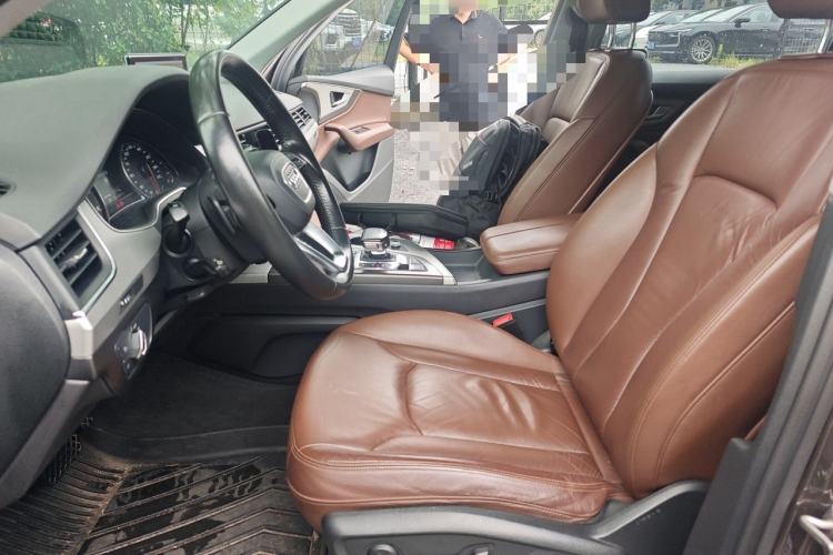 Used Audi Q7 2016 40 TFSI Comfort Model Left Front Seat