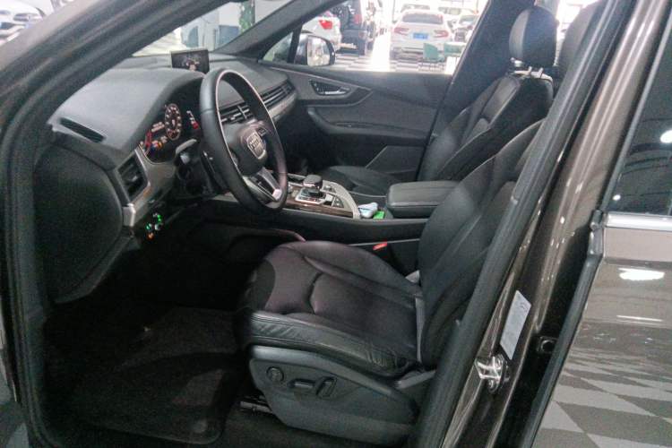 Used Audi Q7 2016 45 TFSI S line Sport Edition Left Front Seat