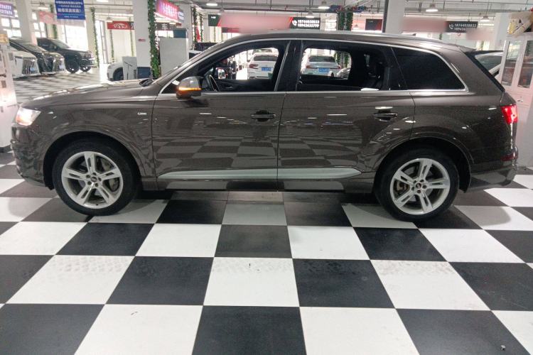 Used Audi Q7 2016 45 TFSI S line Sport Edition Left Side