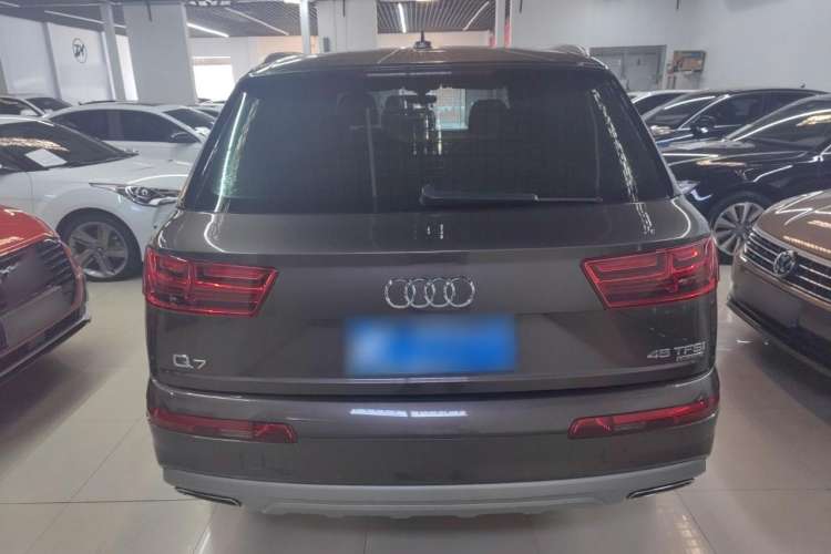 Used Audi Q7 2016 45 TFSI Technology Edition Rear