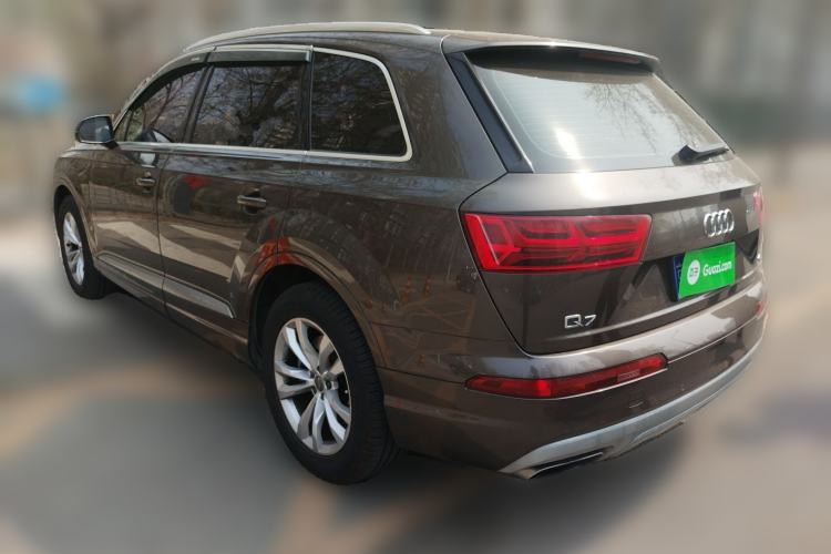 Used Audi Q7 2016 45 TFSI Technology Edition Rear Left 45 Deg