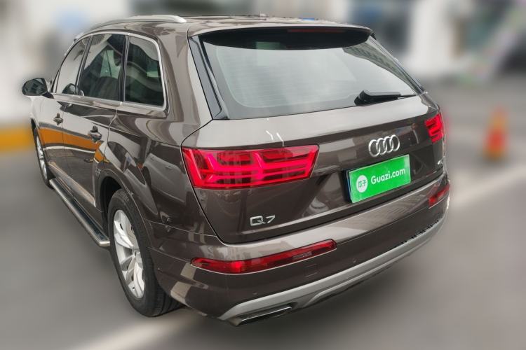 Used Audi Q7 2016 45 TFSI Technology Edition Rear Left 45 Deg