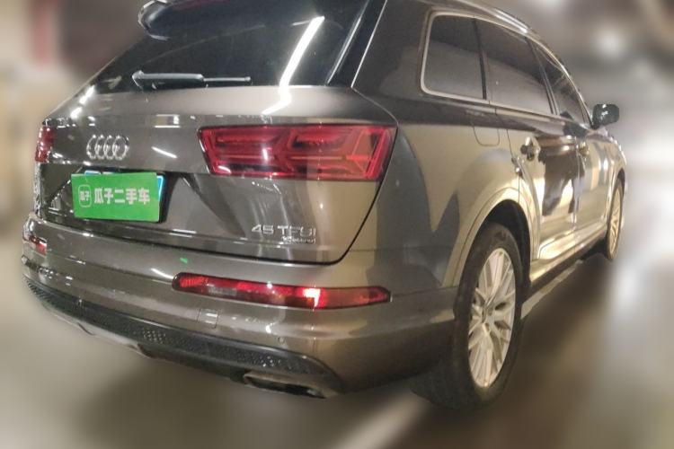 Used Audi Q7 2016 45 TFSI S line Sport Edition Rear Right 45 Deg
