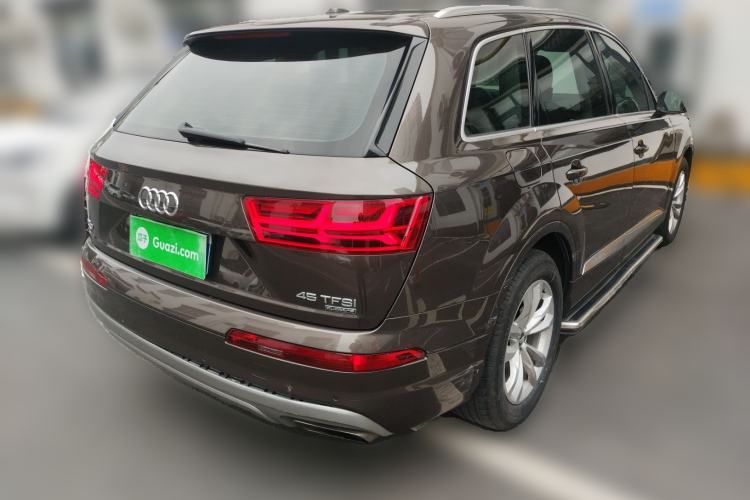 Used Audi Q7 2016 45 TFSI Technology Edition Rear Right 45 Deg