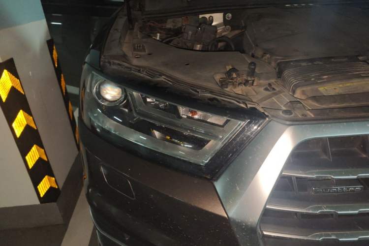 Used Audi Q7 2016 45 TFSI Technology Edition Right Front Headlight